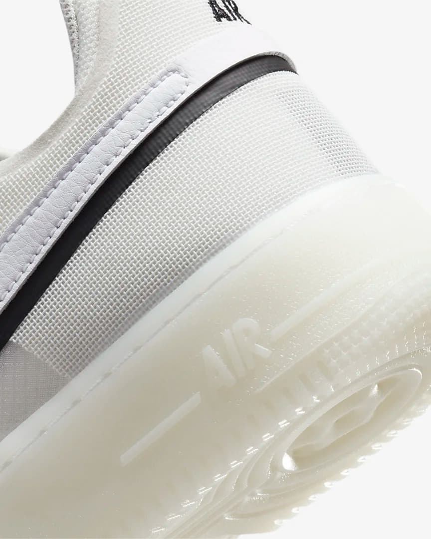 КРОСІВКИ NIKE AIR FORCE 1 REACT (DQ7669-100)