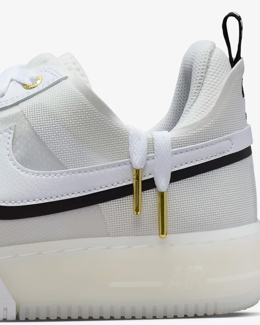 КРОСІВКИ NIKE AIR FORCE 1 REACT (DQ7669-100)