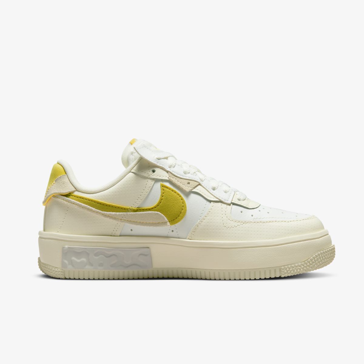 SNEAKERS WMNS NIKE AIR FORCE 1 FONTANKA (DV6984-100)