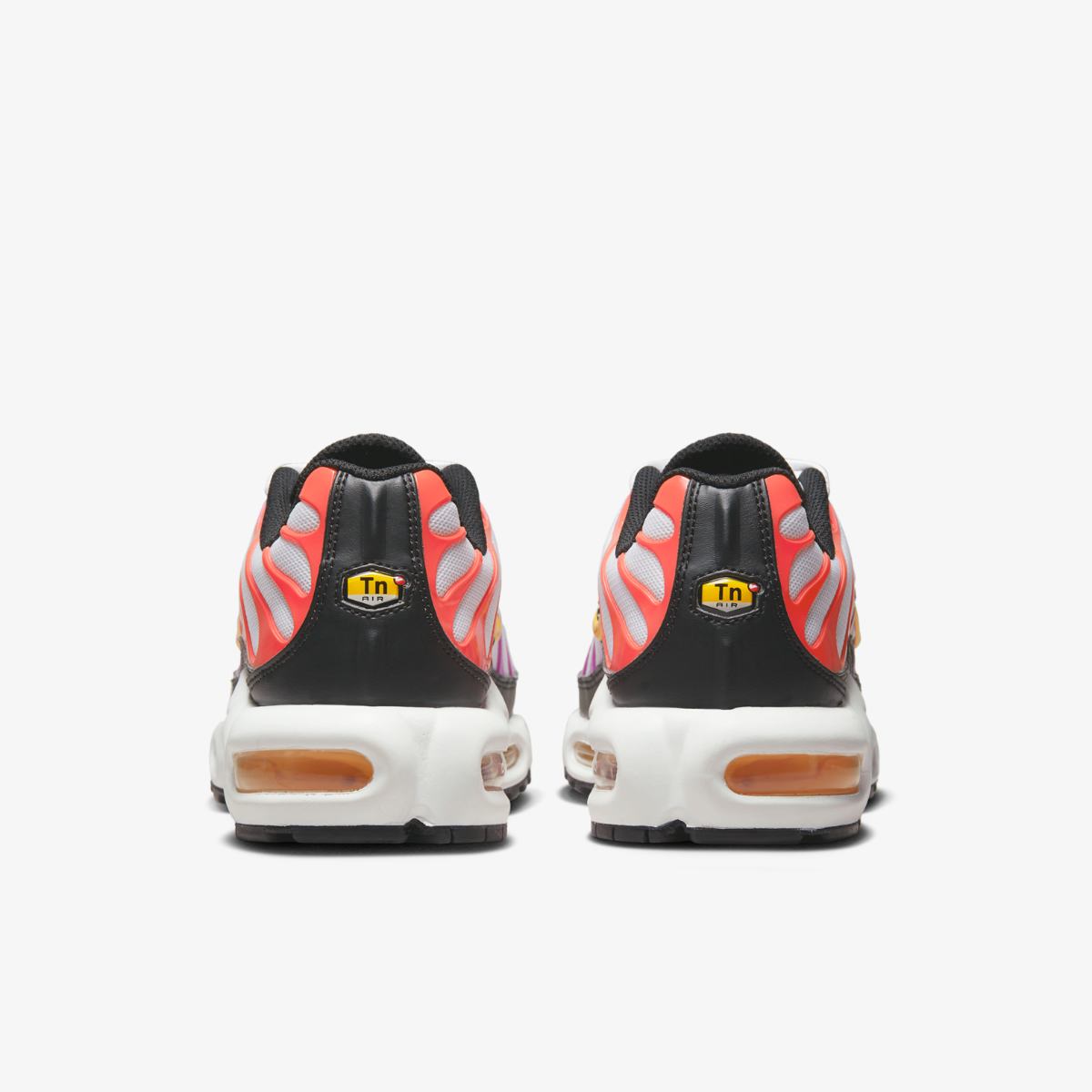 КРОСІВКИ NIKE W AIR MAX PLUS (DZ3671-100)