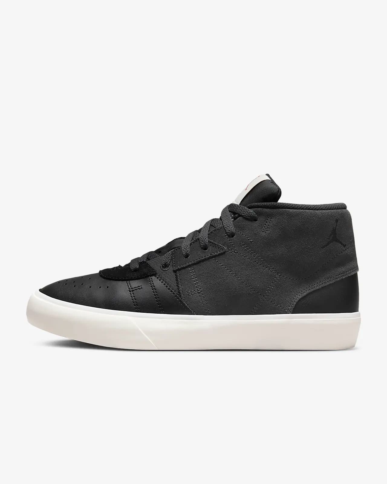 КРОСІВКИ JORDAN SERIES MID (DA8026-004)
