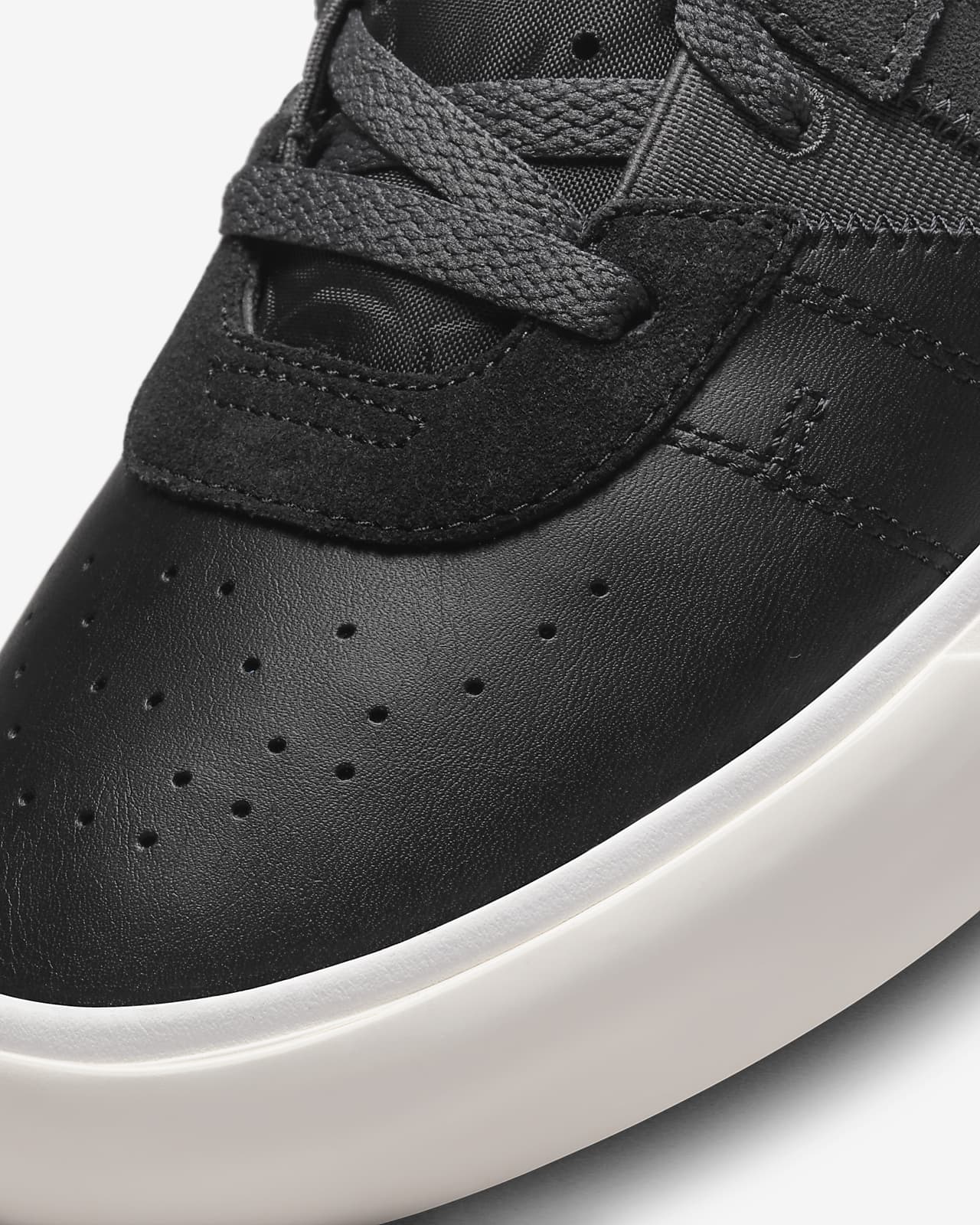 КРОСІВКИ JORDAN SERIES MID (DA8026-004)