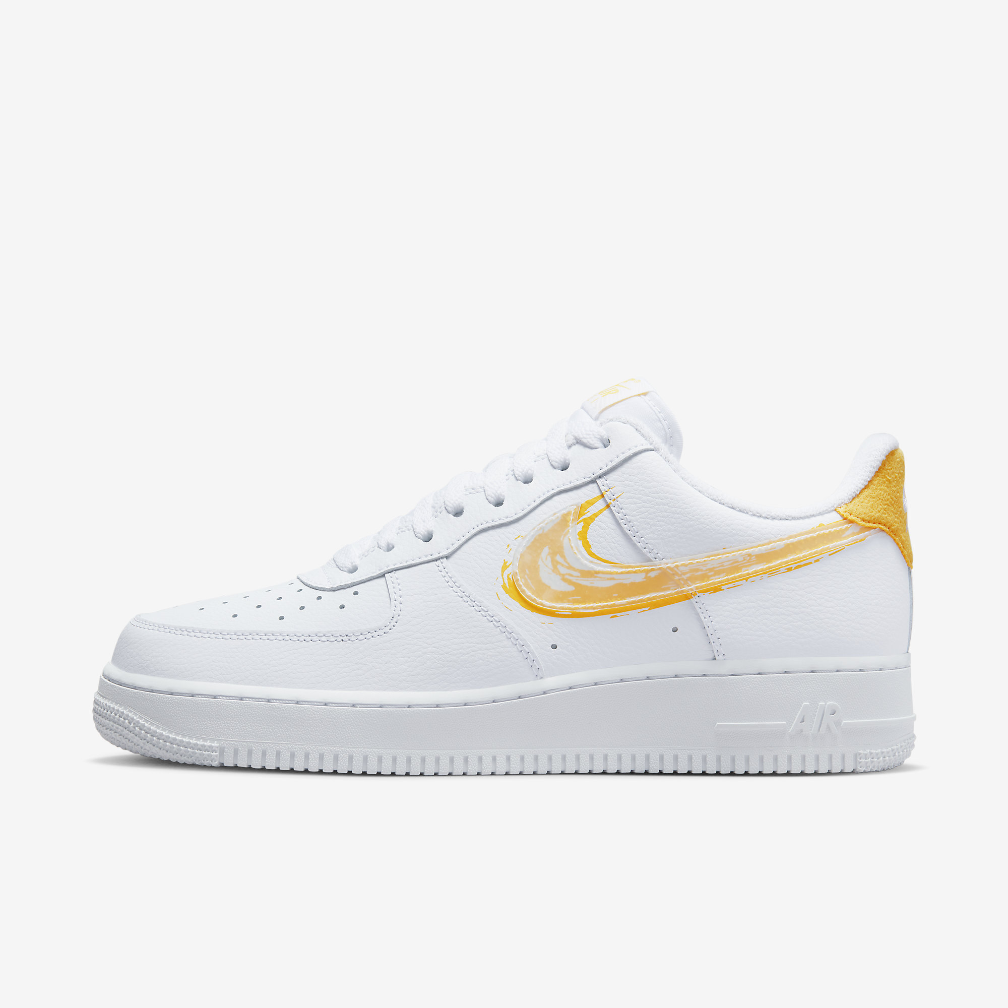 КРОСІВКИ NIKE AIR FORCE 1 07 (DX2646-100)