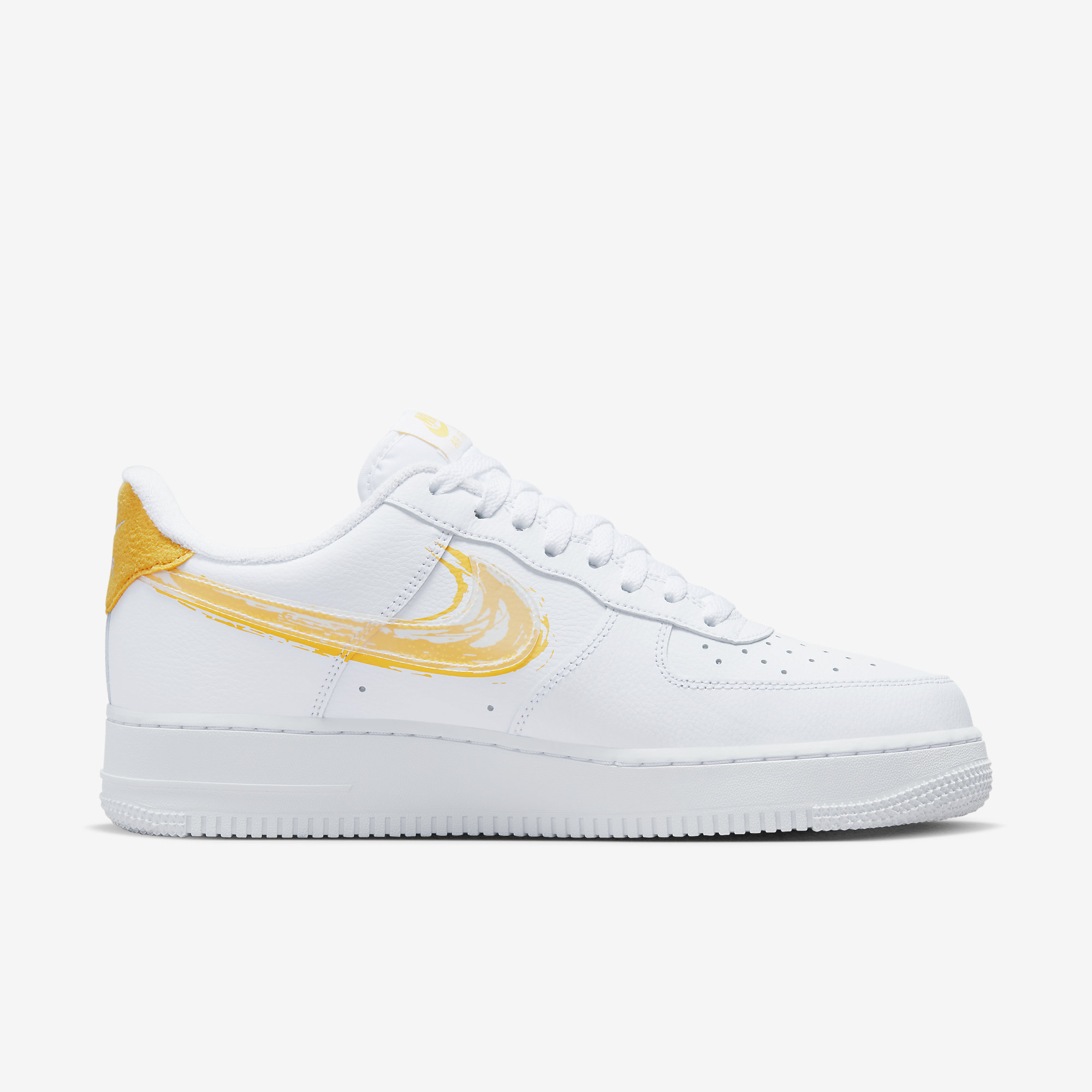 КРОССОВКИ NIKE AIR FORCE 1 07 (DX2646-100)