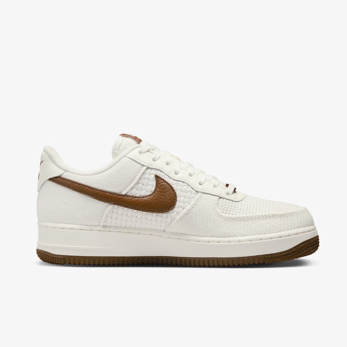 КРОССОВКИ NIKE AIR FORCE 1 07 (DX2666-100)