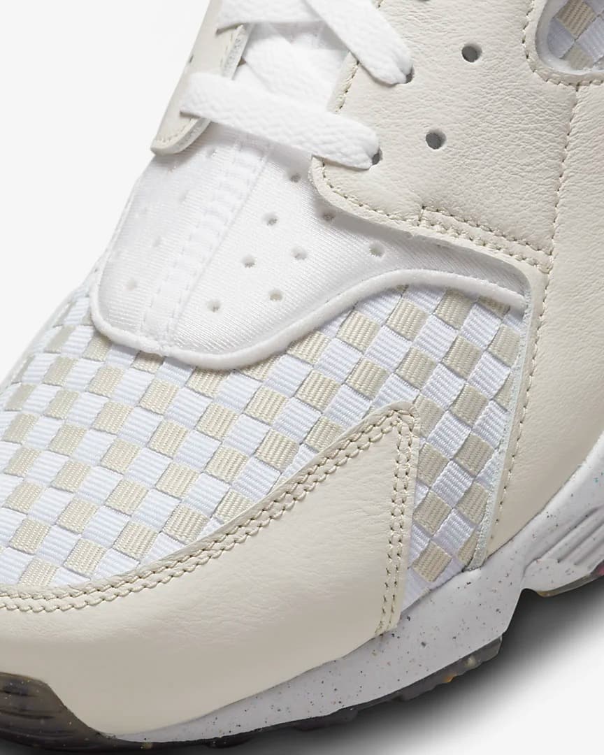 NIKE AIR HUARACHE CRATER PRM SNEAKERS (DM0863-001)