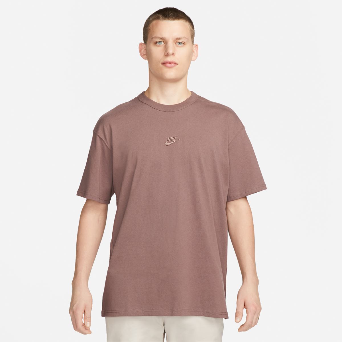 МУЖСКАЯ ФУТБОЛКА NIKE M NSW PREM ESSNTL SUST TEE (DO7392-291)