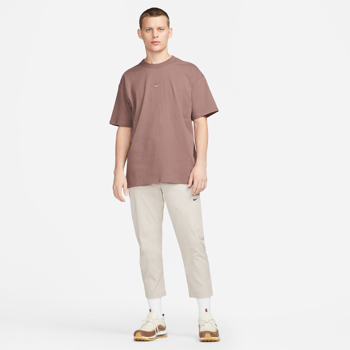 МУЖСКАЯ ФУТБОЛКА NIKE M NSW PREM ESSNTL SUST TEE (DO7392-291)