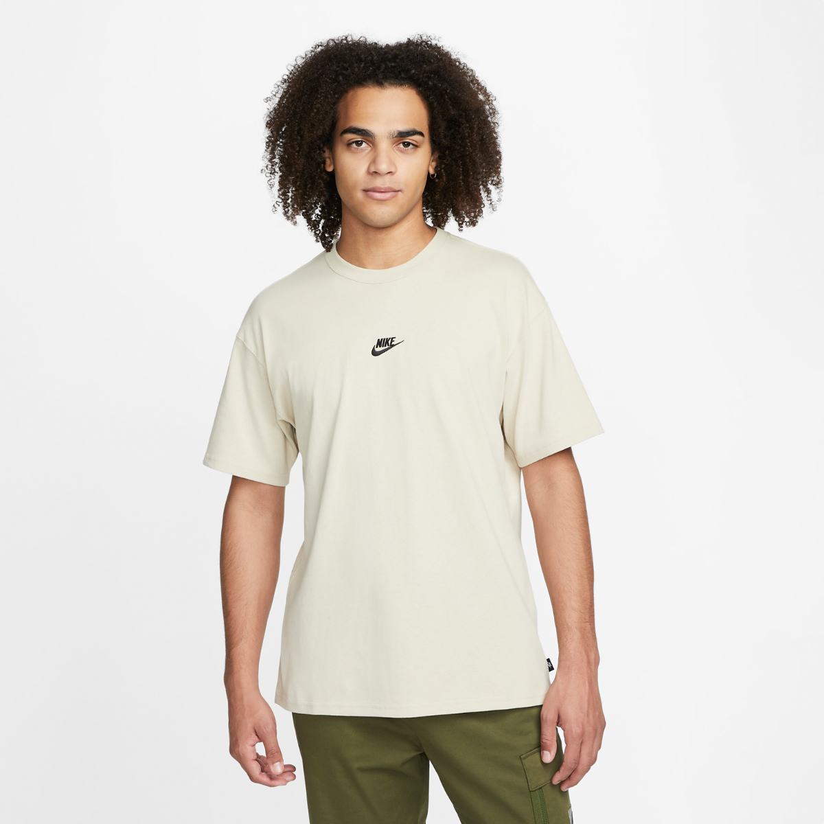 МУЖСКАЯ ФУТБОЛКА NIKE M NSW PREM ESSNTL SUST TEE (DO7392-206)