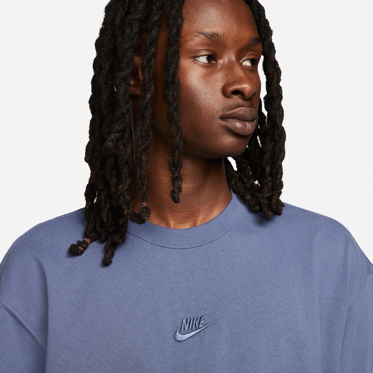 МУЖСКАЯ ФУТБОЛКА NIKE M NSW PREM ESSNTL SUST TEE (DO7392-491)