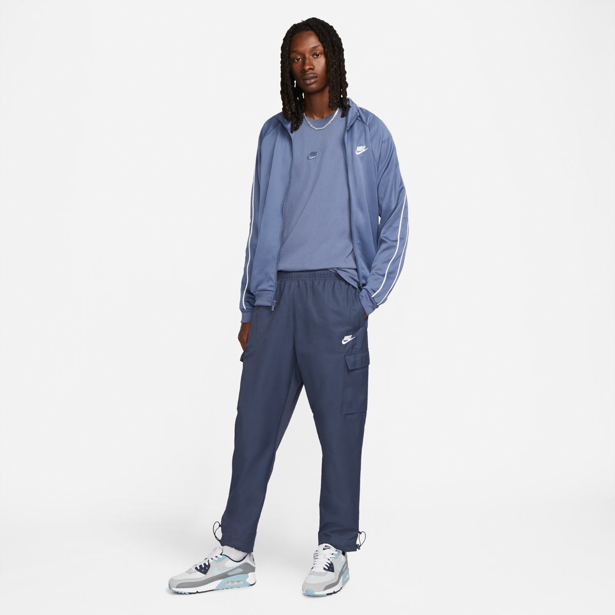 МУЖСКАЯ ФУТБОЛКА NIKE M NSW PREM ESSNTL SUST TEE (DO7392-491)