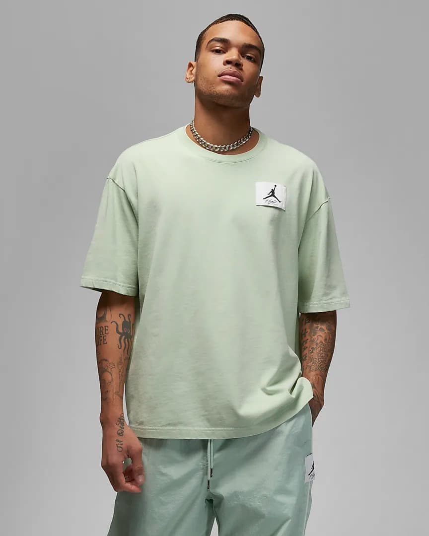 T-SHIRT JORDAN M J FLT ESS WSH OVSZ SS CRW (DZ0604-321)