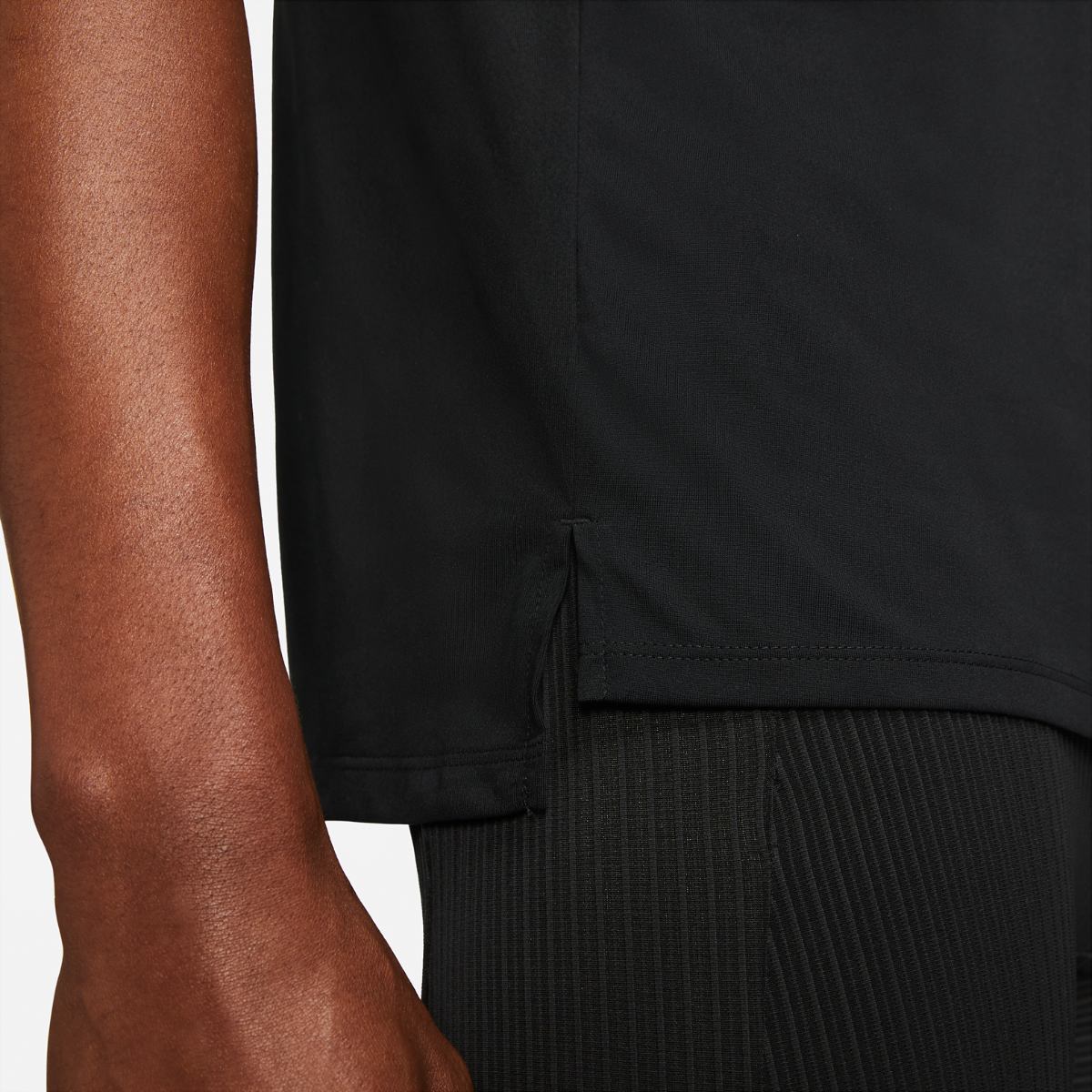 ФУТБОЛКА NIKE M NK DF RISE 365 SS (CZ9184-013)