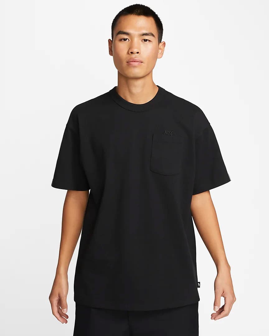 ФУТБОЛКА NIKE M NSW PREM ESSNTL SUST PKT TEE (DQ9295-010)