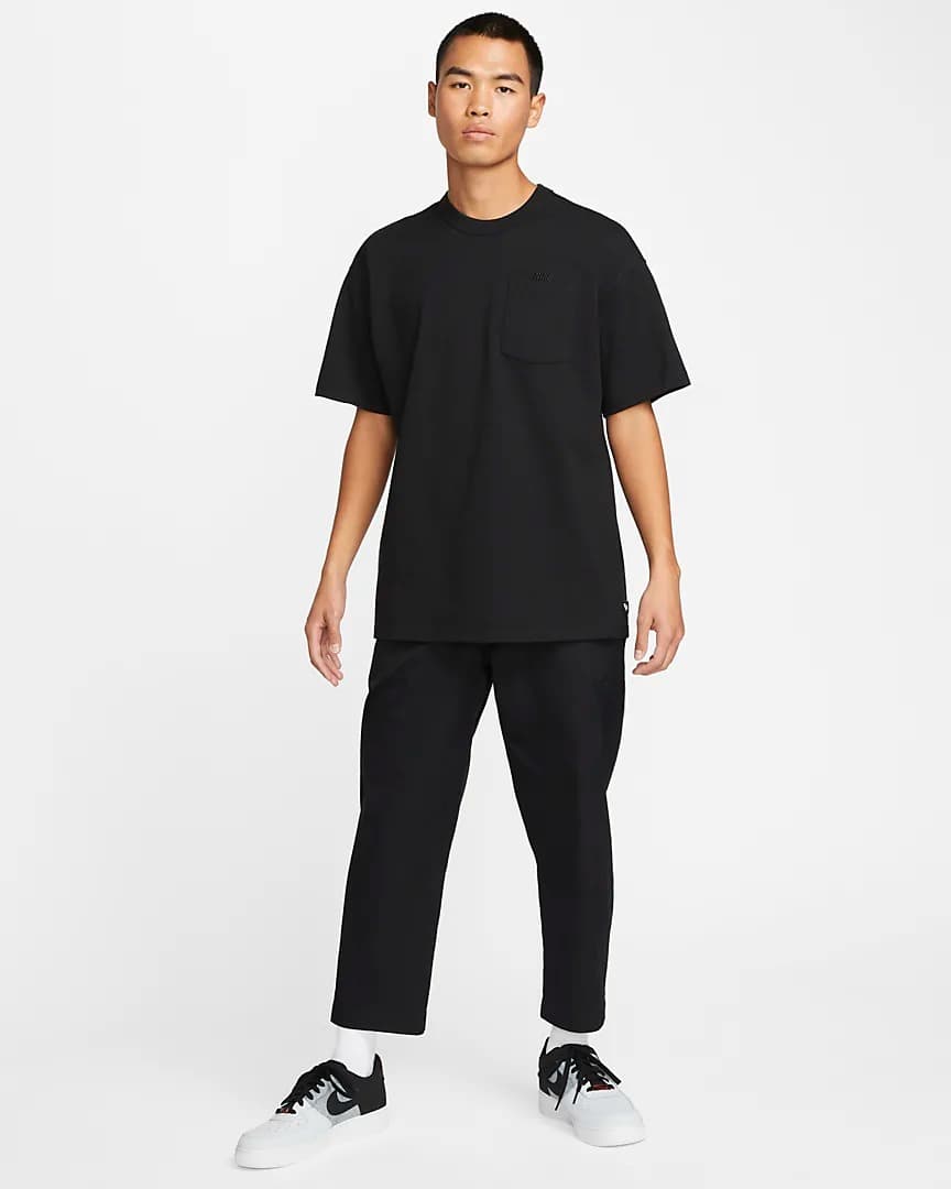 ФУТБОЛКА NIKE M NSW PREM ESSNTL SUST PKT TEE (DQ9295-010)