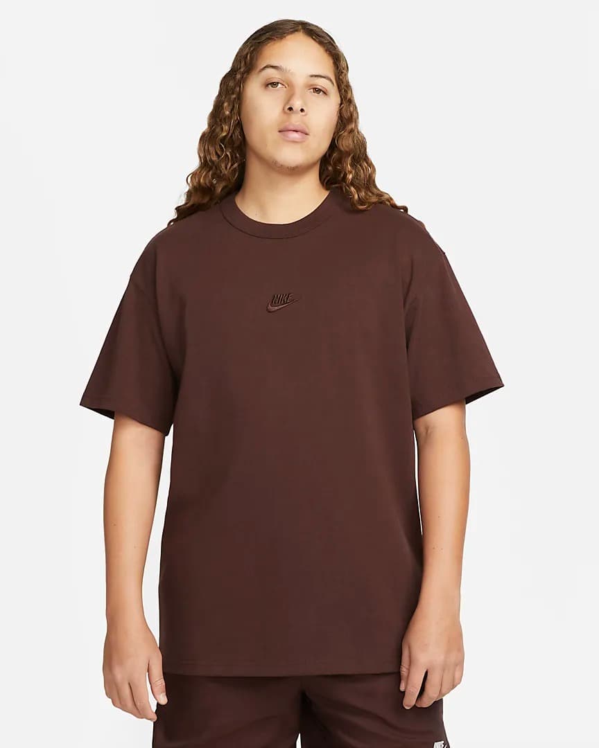 МУЖСКАЯ ФУТБОЛКА NIKE M NSW PREM ESSNTL SUST TEE (DO7392-227)