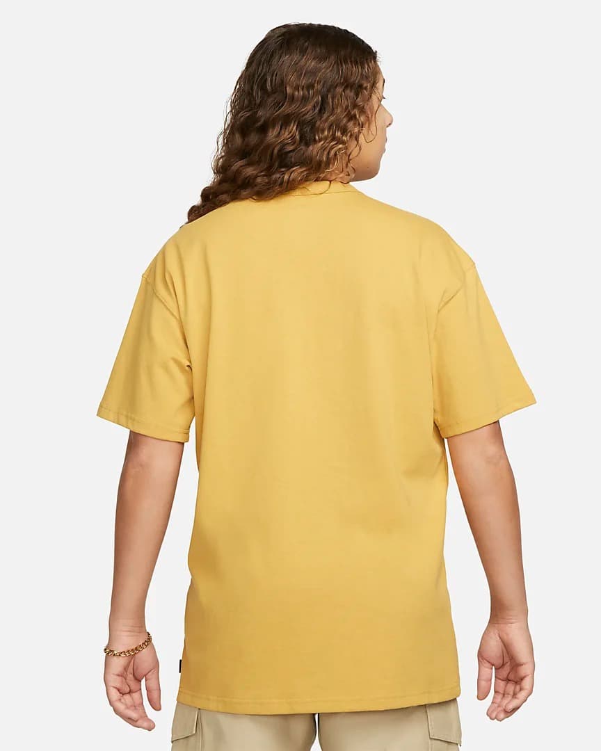 МУЖСКАЯ ФУТБОЛКА NIKE M NSW PREM ESSNTL SUST TEE (DO7392-725)