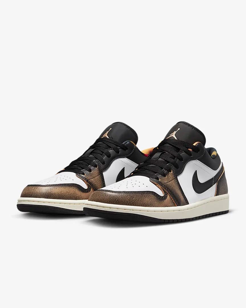 КРОСІВКИ AIR JORDAN 1 LOW SE (DQ8422-001)