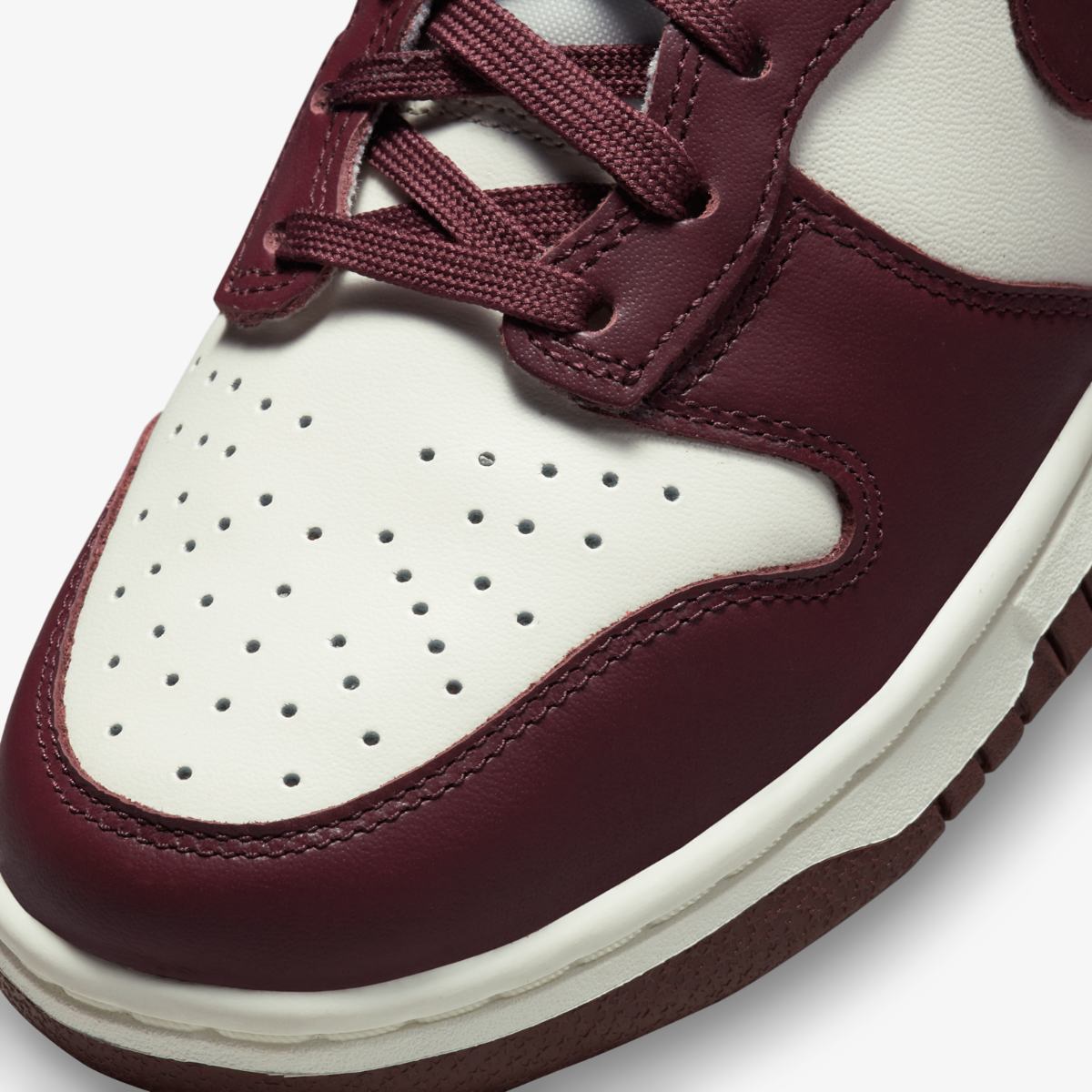 NIKE W DUNK HIGH SNEAKERS (DD1869-601)