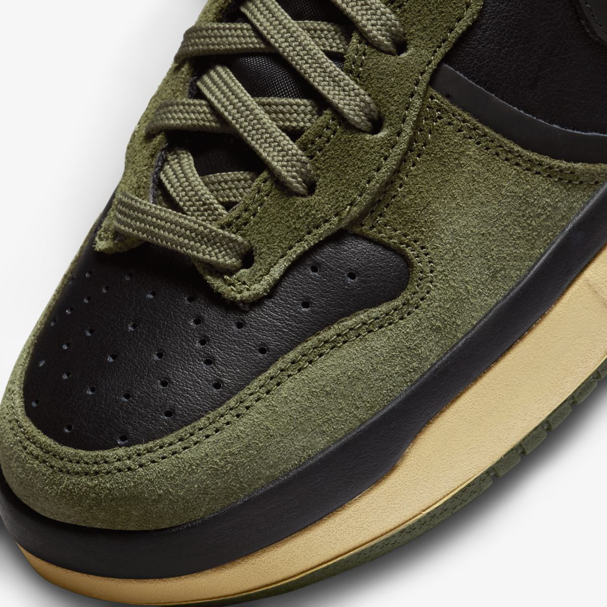 NIKE W DUNK HIGH UP SNEAKERS (DH3718-200)