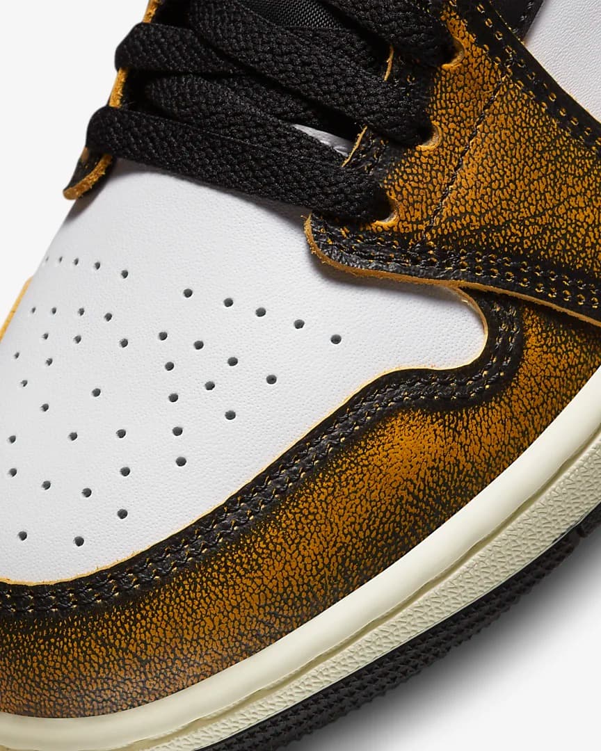 КРОССОВКИ AIR JORDAN 1 MID SE (DQ8417-071)