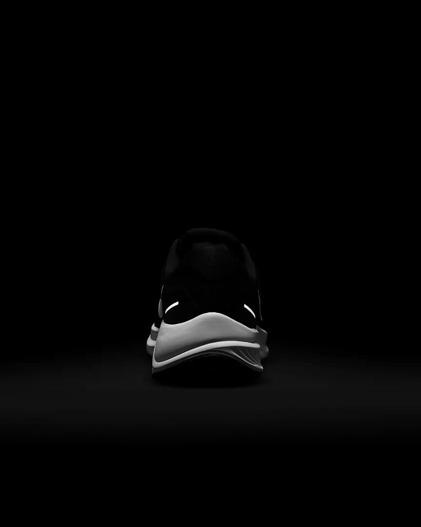 КРОССОВКИ NIKE AIR ZOOM STRUCTURE 24 (DA8535-001)