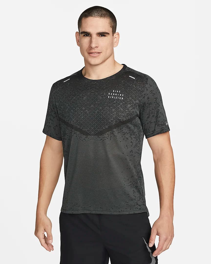 ФУТБОЛКА NIKE M NK DFADV RUN DVN TECHKNIT SS (DM4765-010)