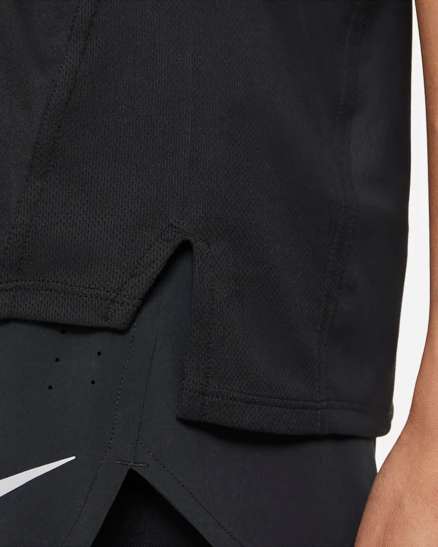 ФУТБОЛКА NIKE W NK FAST DF SS TOP (DD5927-010)