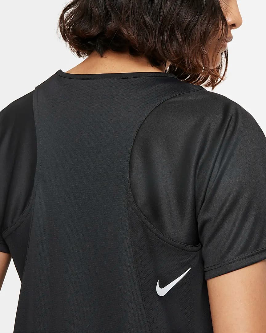 ФУТБОЛКА NIKE W NK FAST DF SS TOP (DD5927-010)