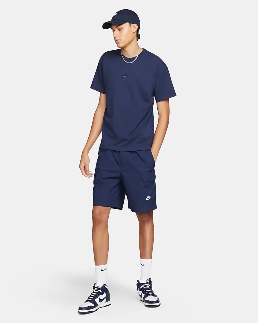 ЧОЛОВІЧА ФУТБОЛКА NIKE M NSW PREM ESSNTL SUST TEE (DO7392-410)