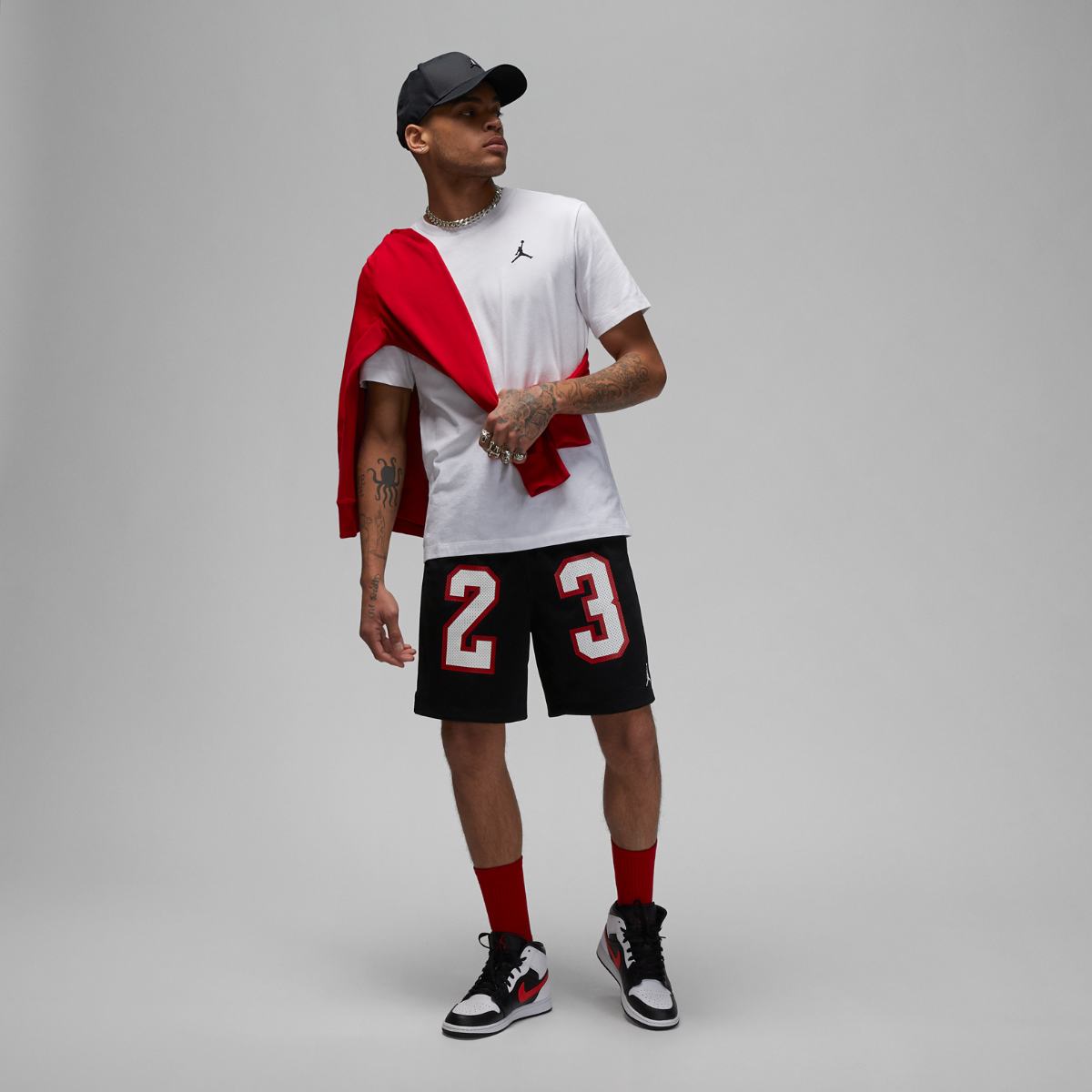 ФУТБОЛКА JORDAN M J BRAND GFX SS CREW 3 (DX9597-100)