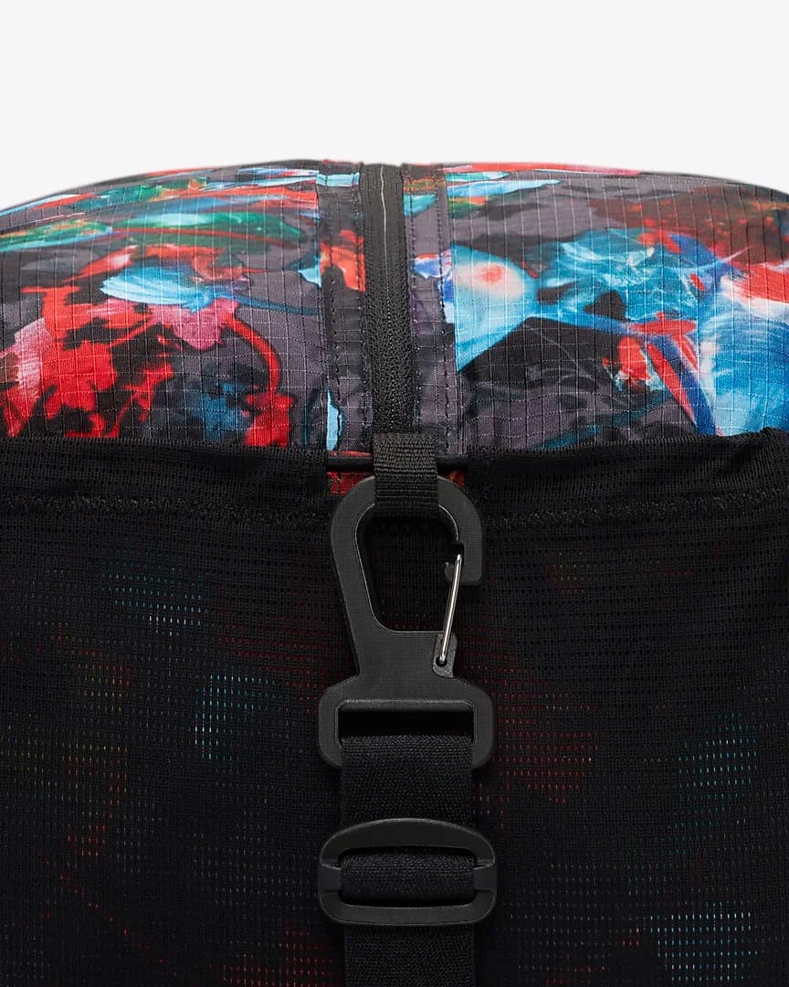 NIKE NK STASH DUFF BAG - AOP (DV3082-010)