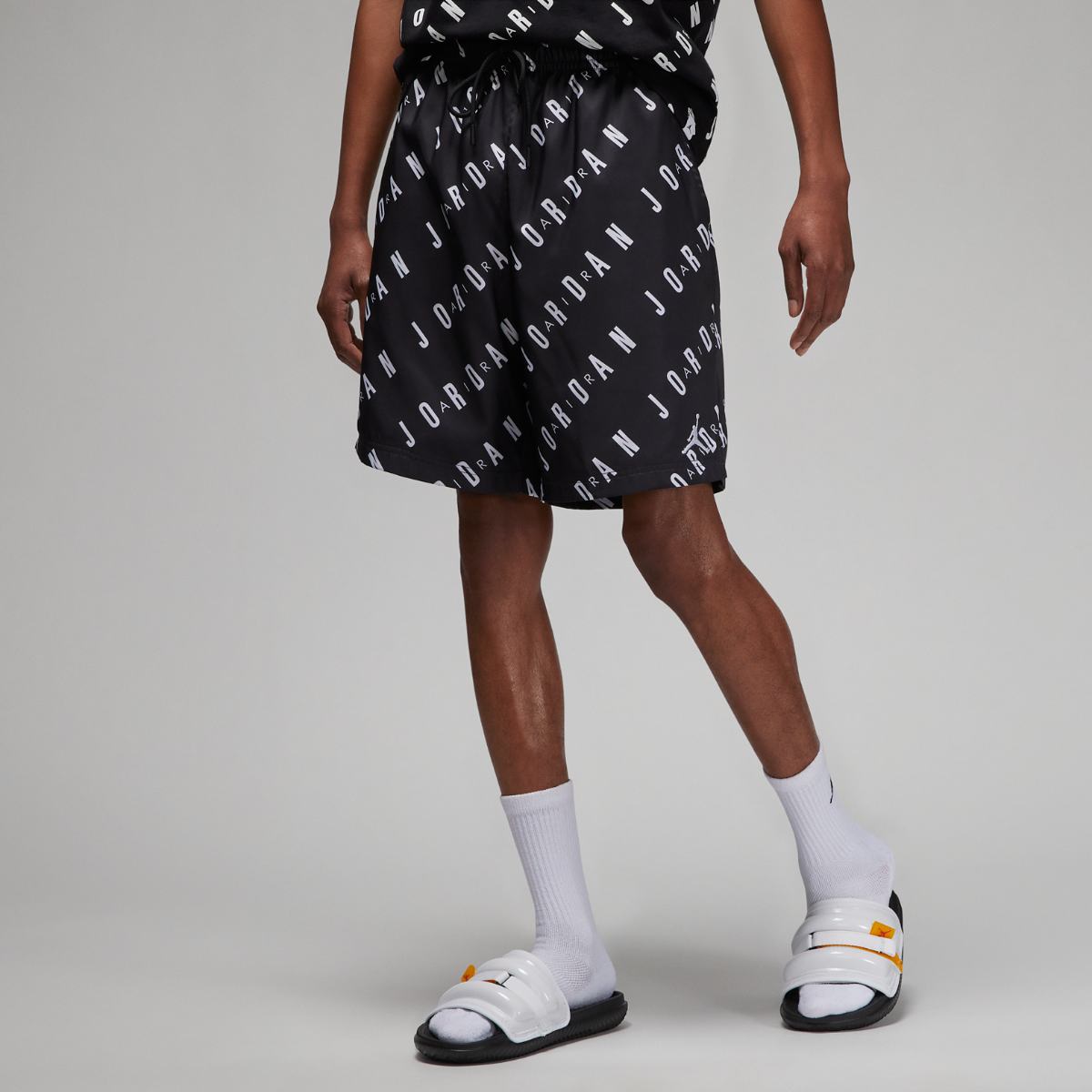 ШОРТИ JORDAN M J ESS POOLSIDE AOP SHORT (DX9673-010)