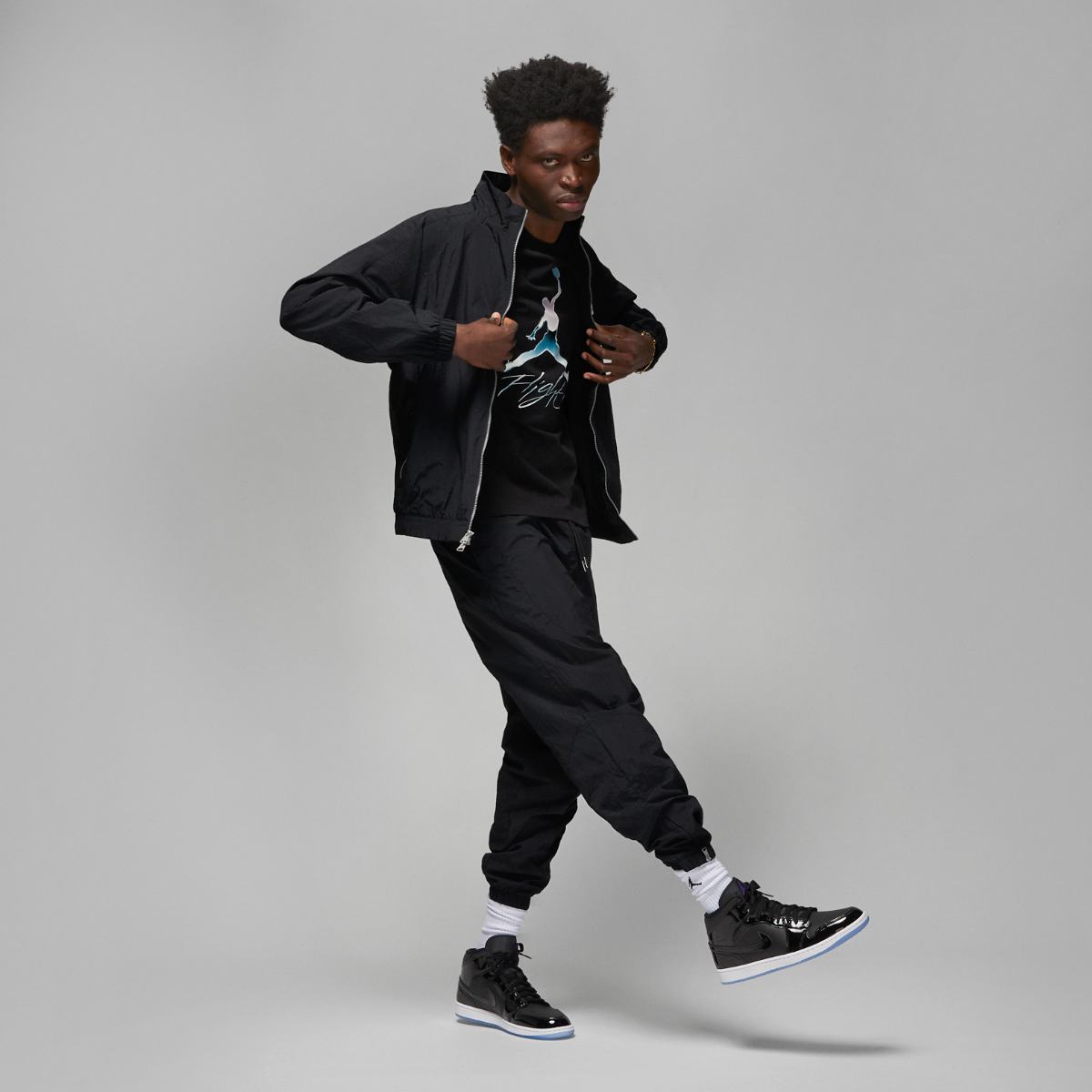 ФУТБОЛКА JORDAN M J BRAND GRAPHIC SS CREW (DV8414-010)