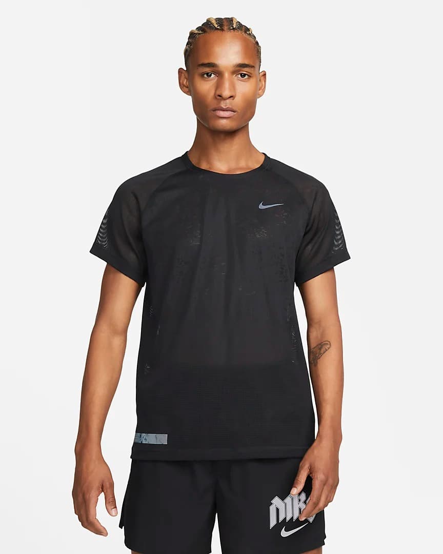 ФУТБОЛКА NIKE M NK DFADV RUN DVN TECHKNIT SS (DX0853-010)