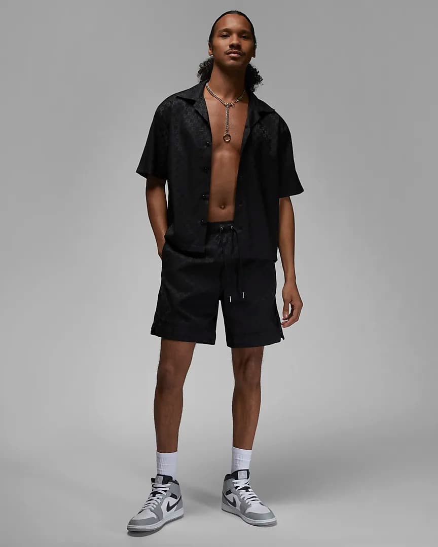 SHORTS JORDAN M J ESS STMT DMND AOJ SHORT (FN0769-010)