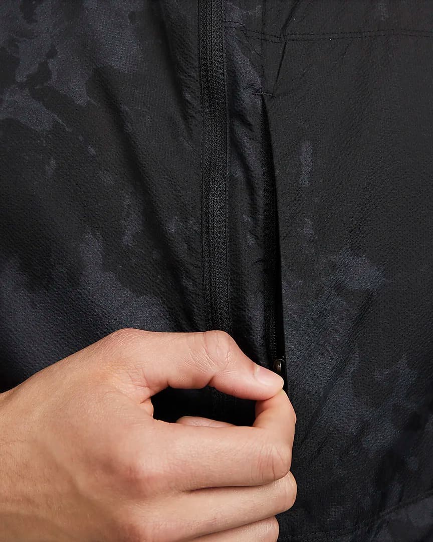 ЖИЛЕТКА NIKE M NK RPL RUN DVN VEST (DX0847-010)
