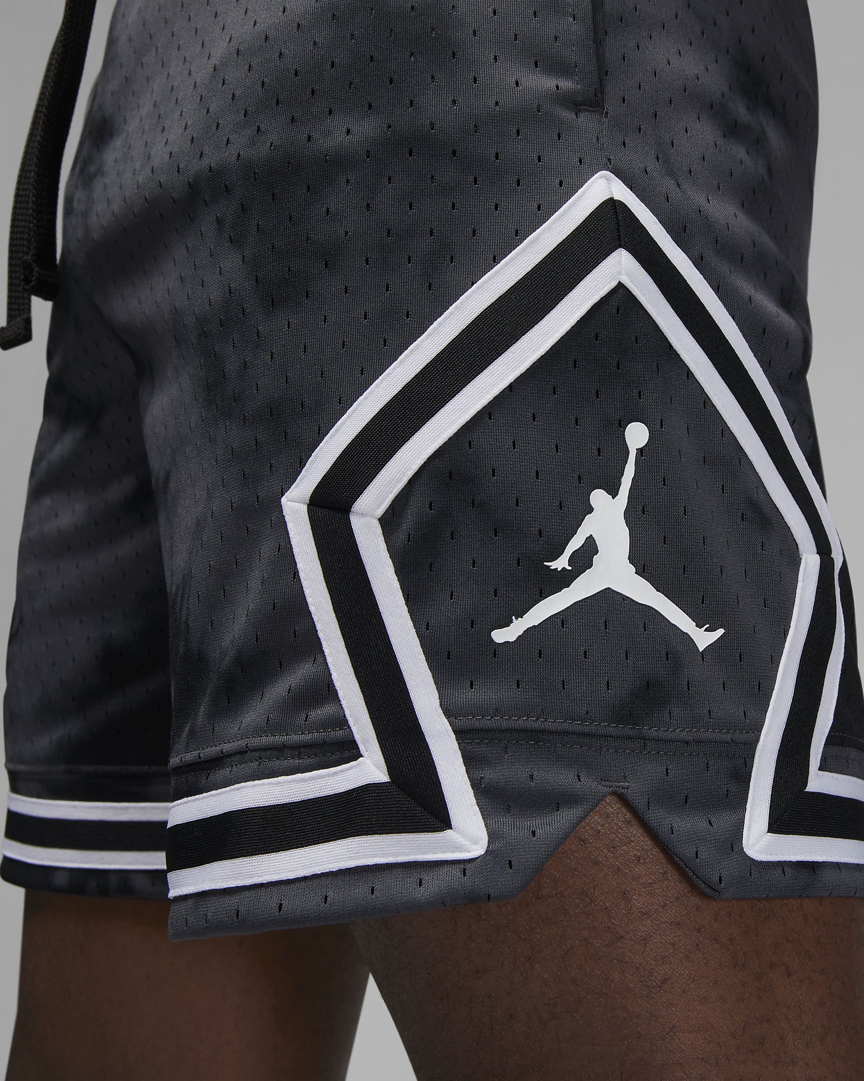 ШОРТЫ JORDAN M J DF SPRT BC AOP DMND SHORT (DZ0561-022)