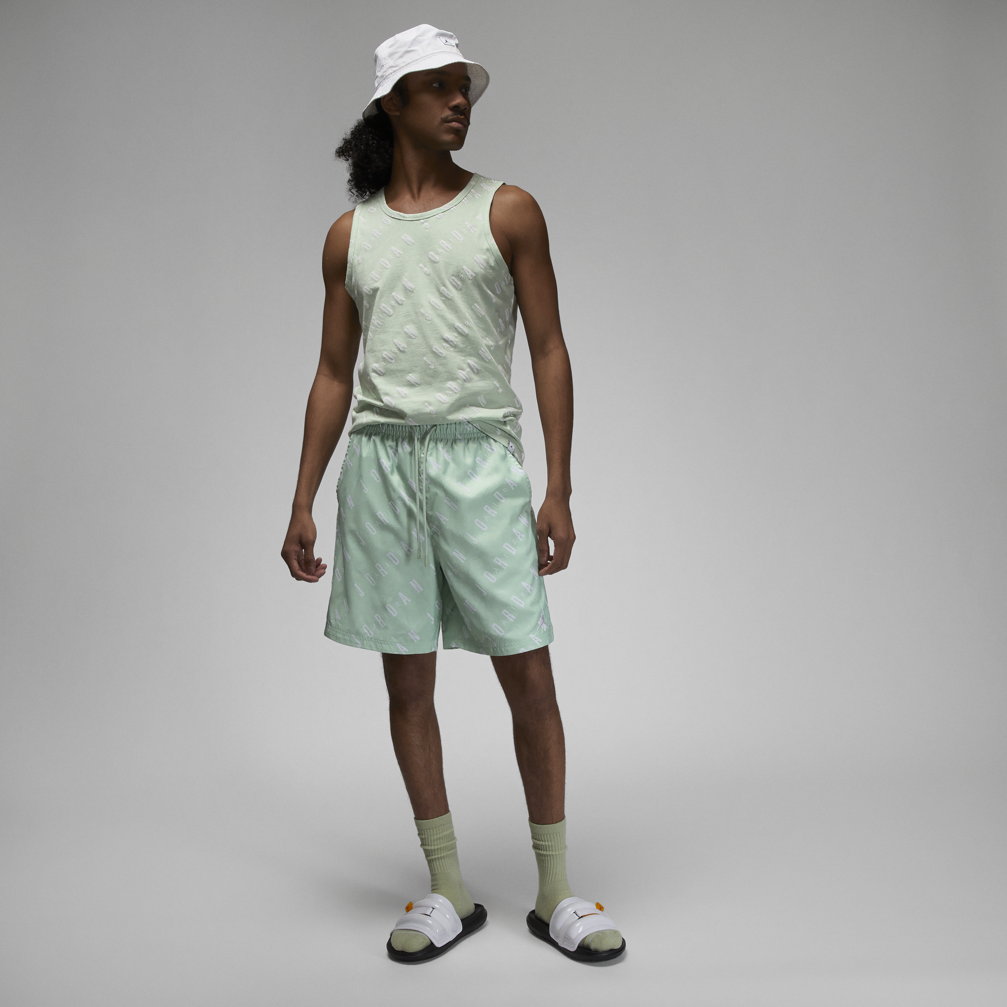 ШОРТЫ JORDAN M J ESS POOLSIDE AOP SHORT (DX9673-321)