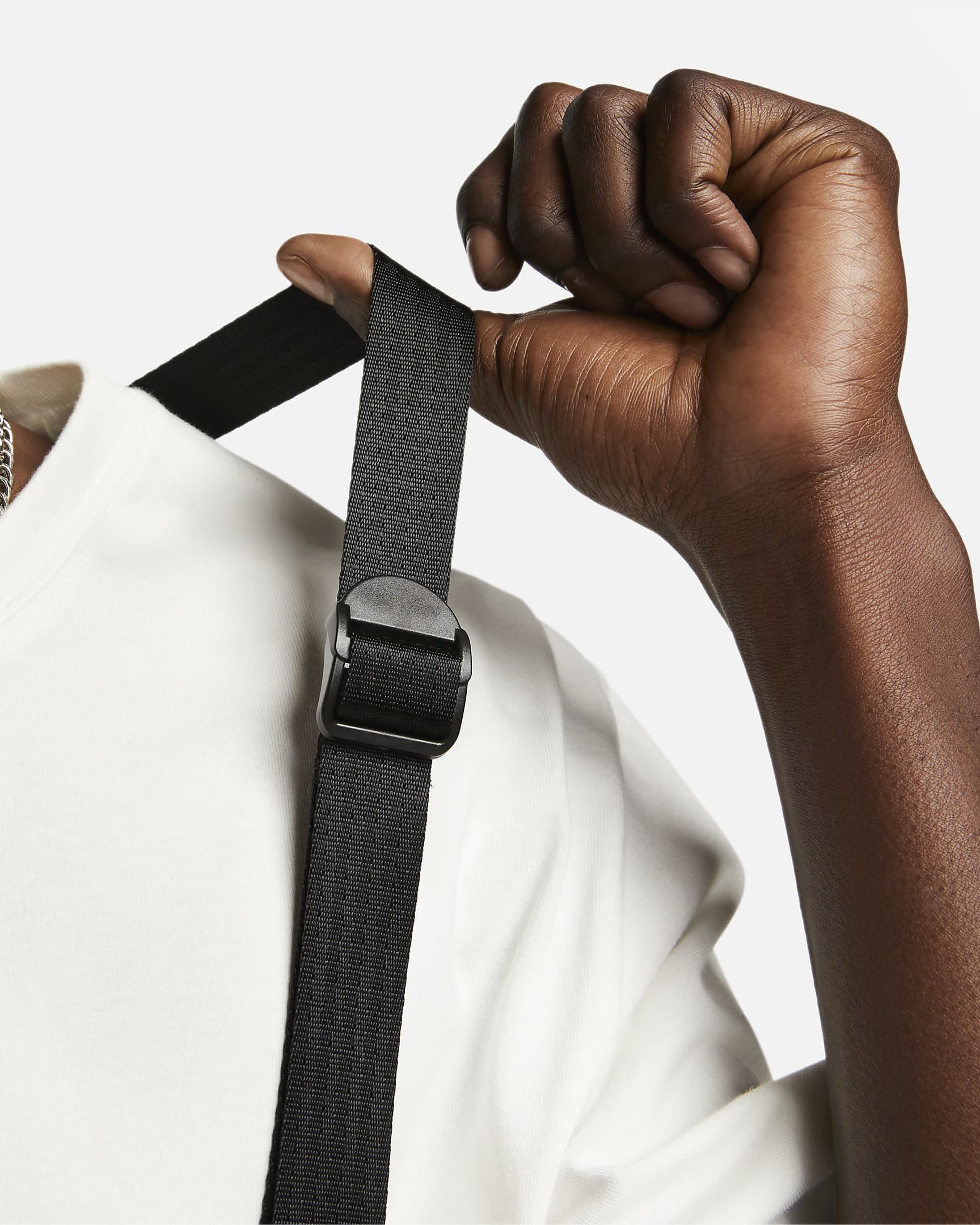 ЖИЛЕТКА NIKE M NSW TP UTILITY VEST NKFWD (DX9403-077)