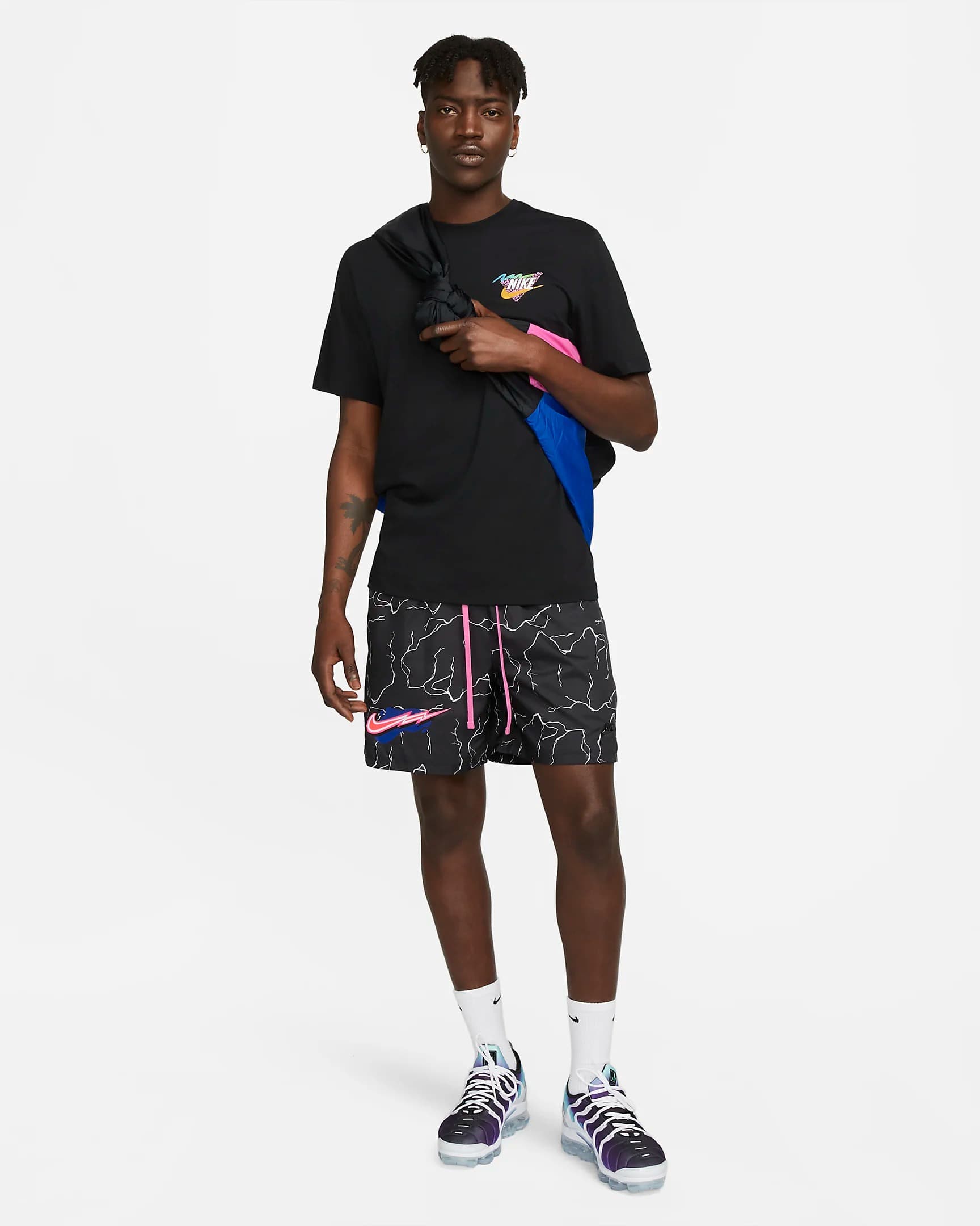 T-SHIRT NIKE M NSW TEE BEACH PUG LBR (FD6636-010)