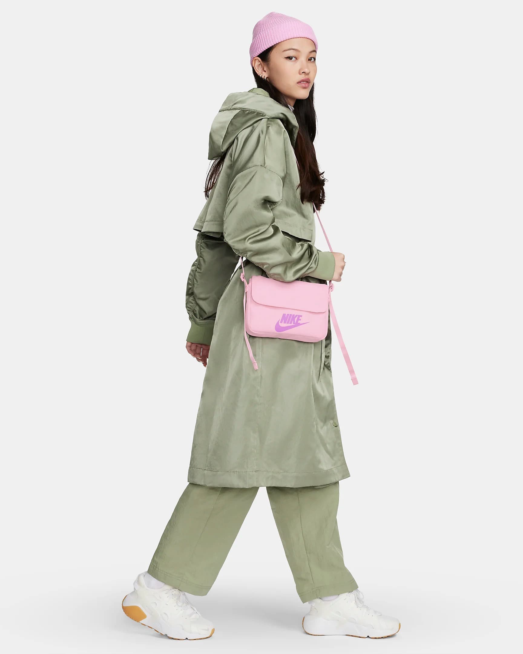 СУМКА НА ПЛЕЧО W NSW FUTURA 365 CROSSBODY (CW9300-690)