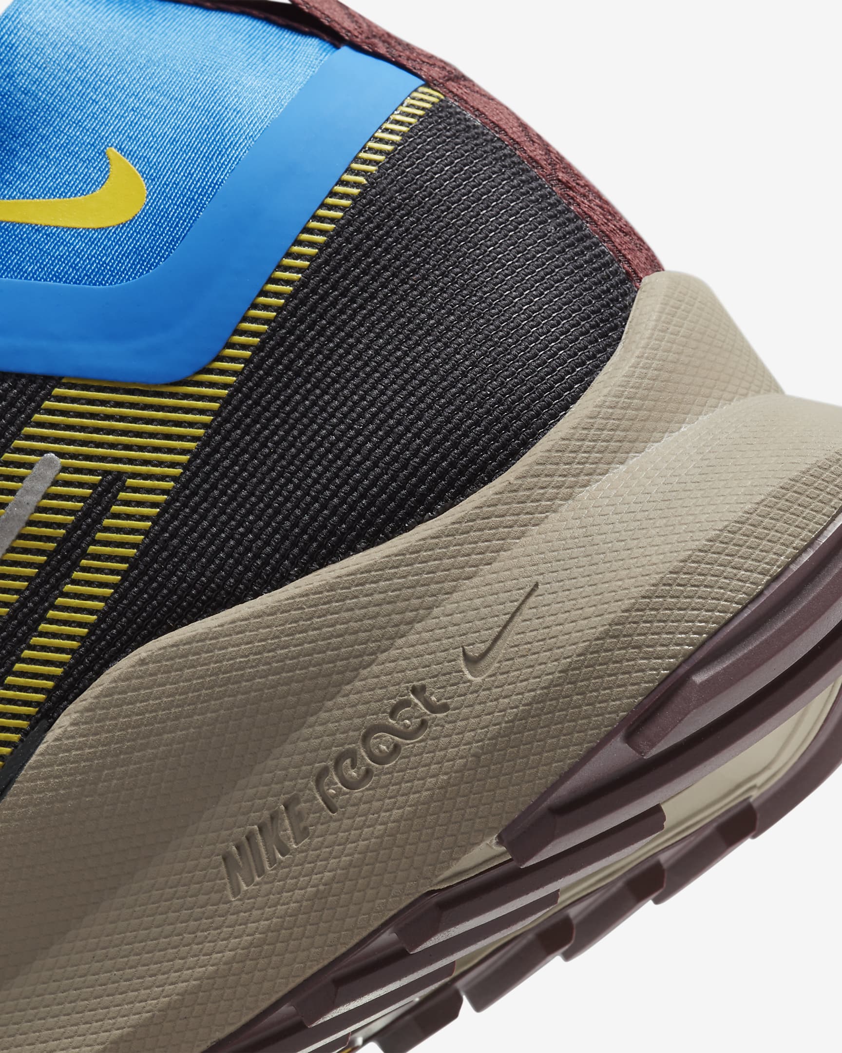 NIKE REACT PEGASUS TRAIL 4 GTX SNEAKERS (DJ7926-003)