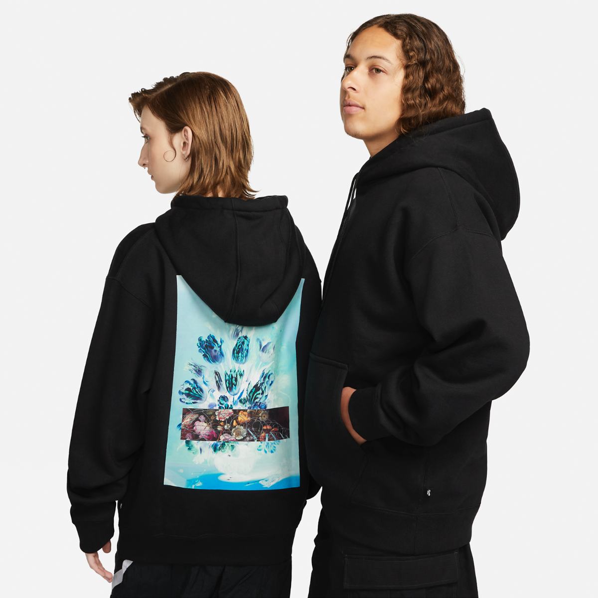 ТОЛСТОВКА NIKE SB FLC PO DSTRTD GLMR GFX (FB8581-010)