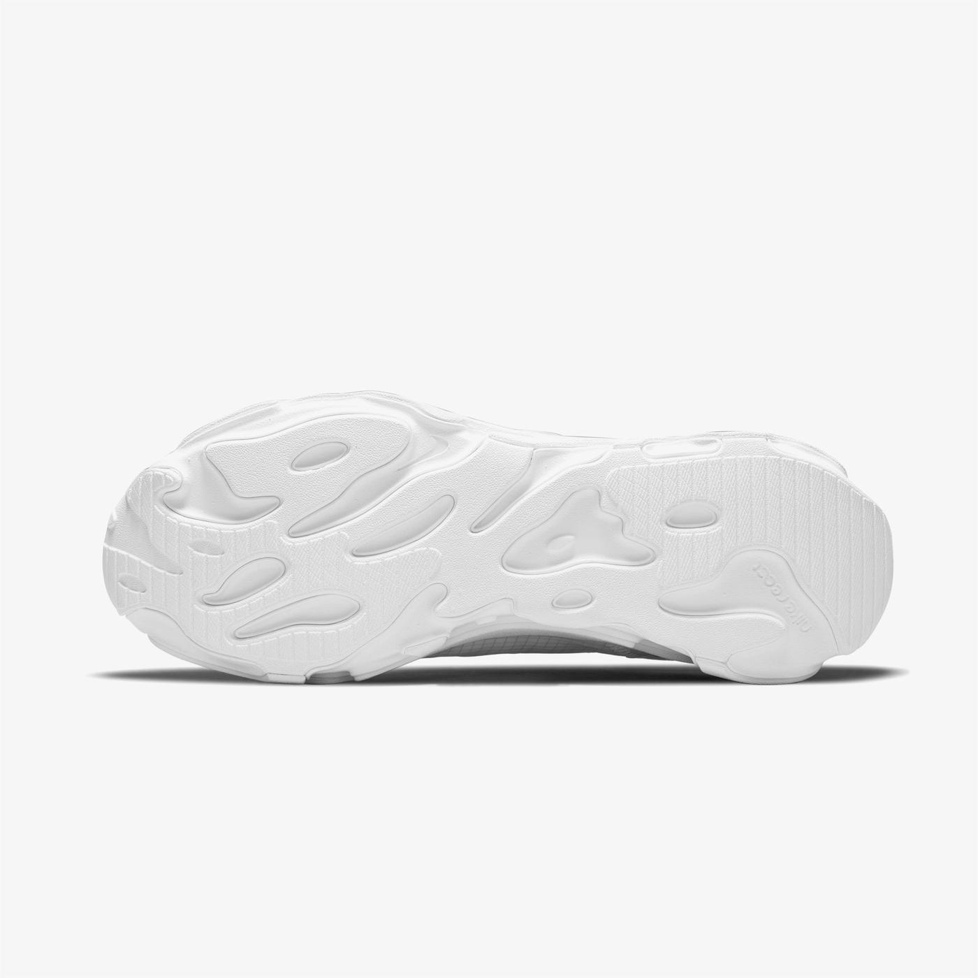 КРОСІВКИ NIKE REACT LIVE (CV1772-101)