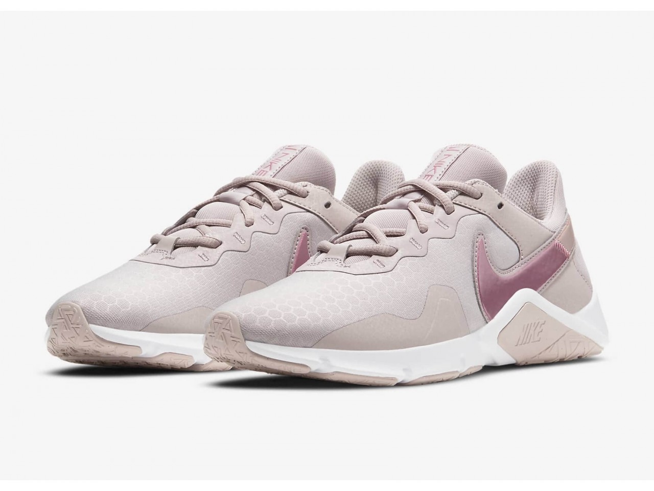 КРОСІВКИ NIKE WMNS LEGEND ESSENTIAL 2 (CQ9545-003)