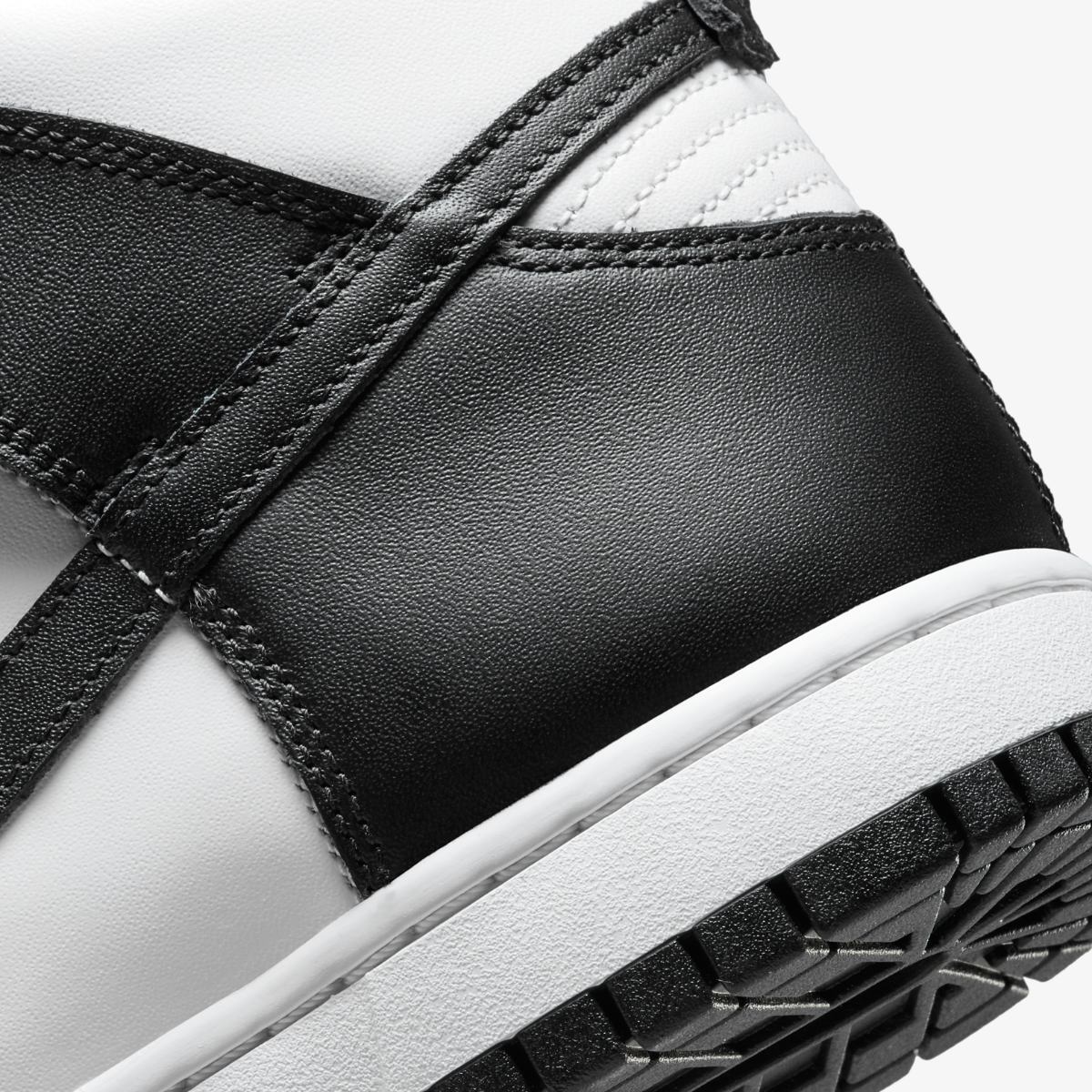 SNEAKERS NIKE DUNK HI RETRO (DD1399-105)