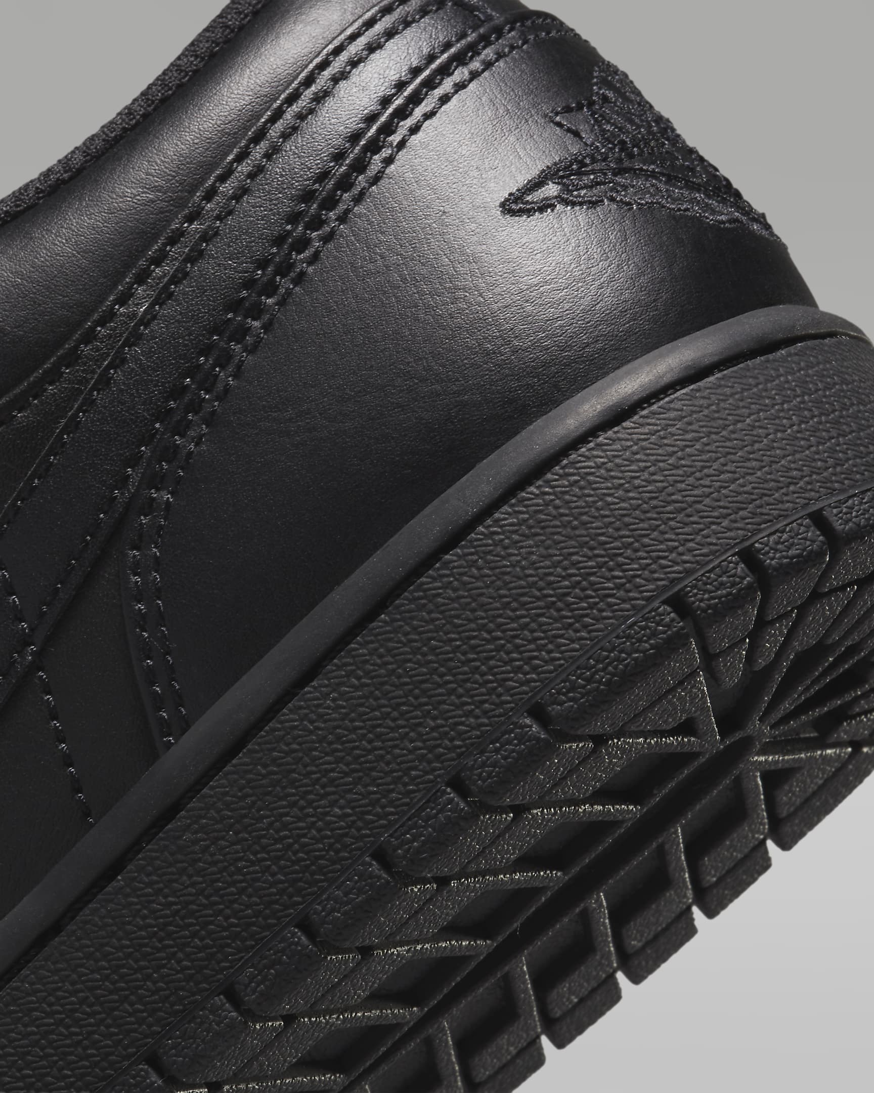 AIR JORDAN 1 LOW SNEAKERS (553558-093)