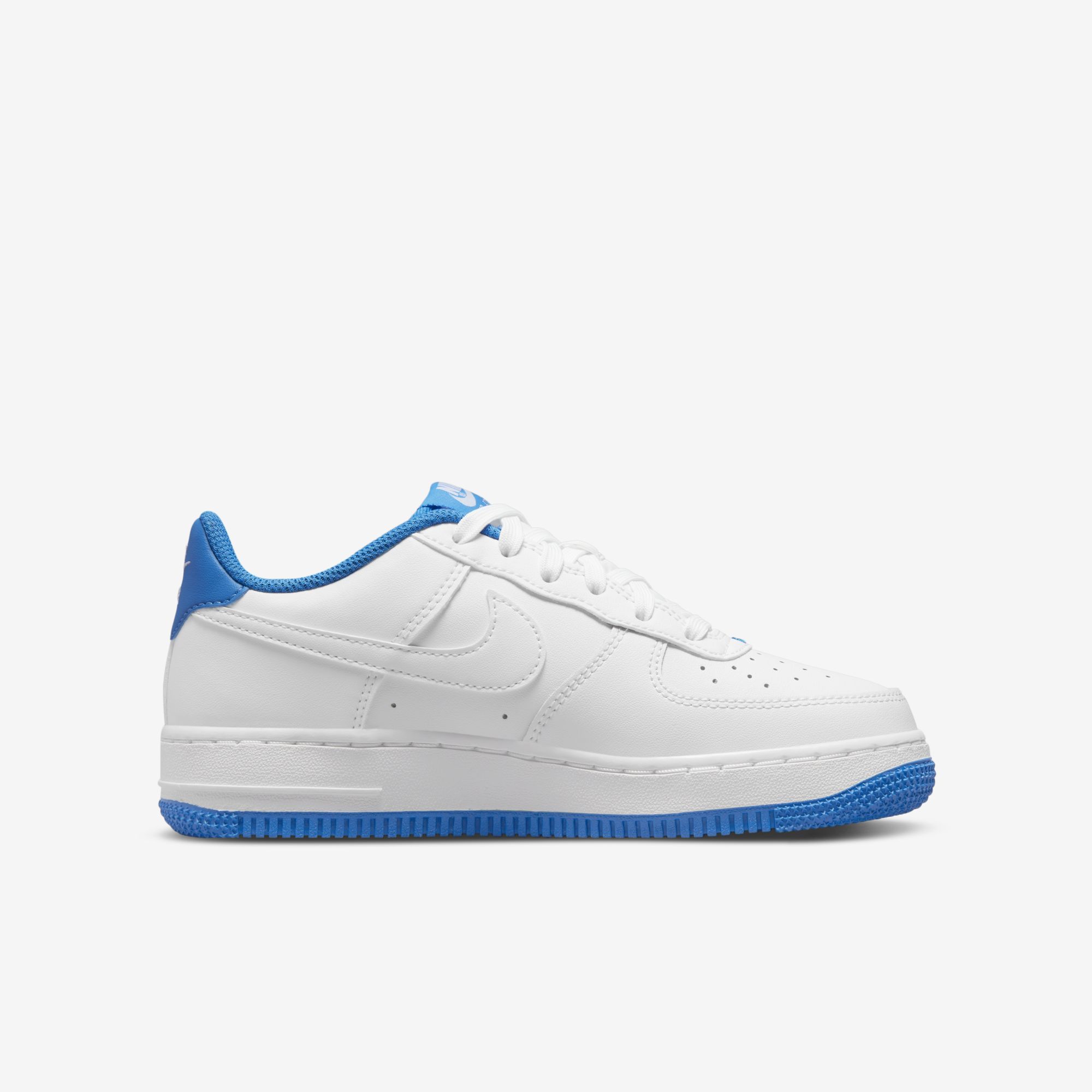 NIKE AIR FORCE 1 ESS (GS) SNEAKERS (DV1331-101)