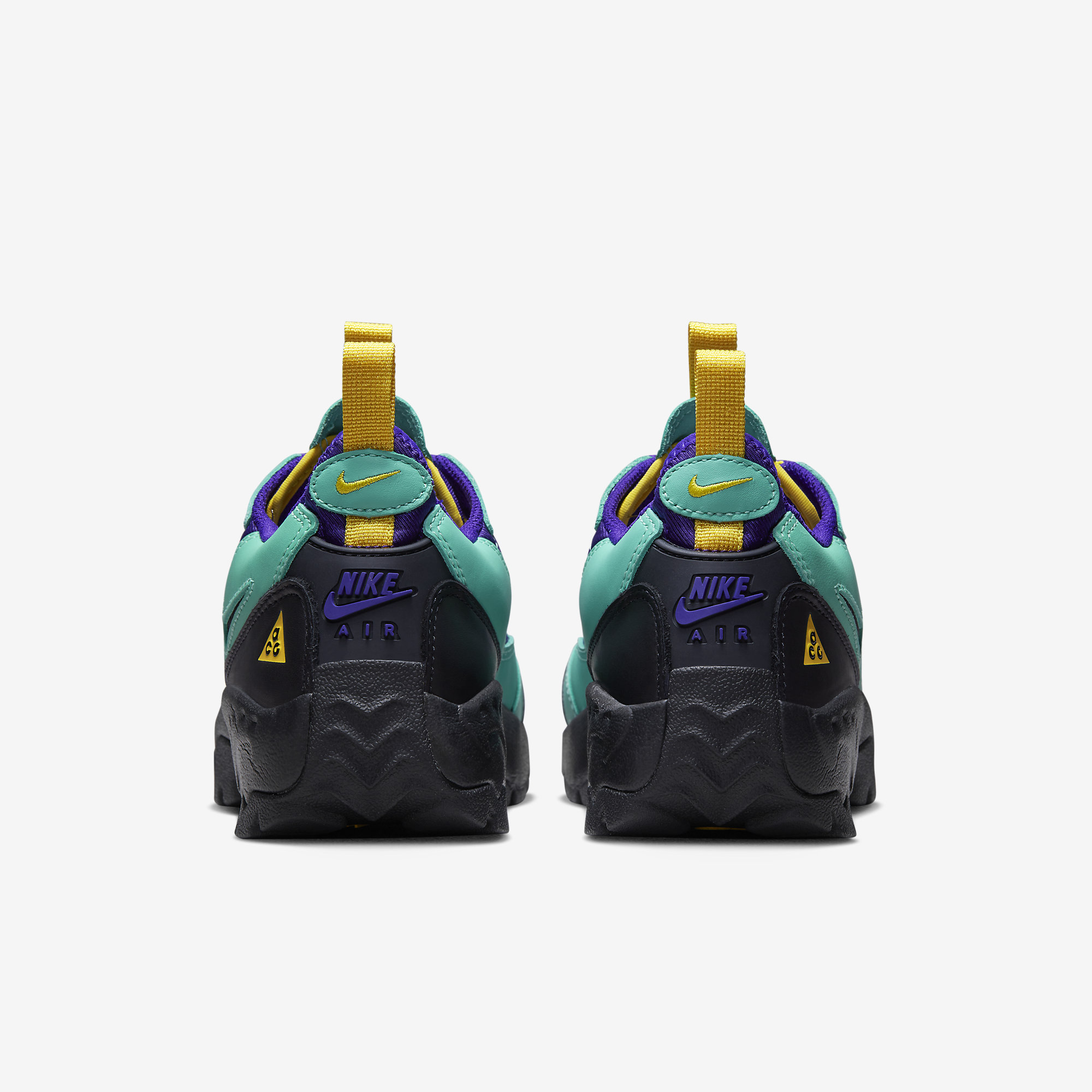 NIKE ACG AIR MADA SNEAKERS (DO9332-300)
